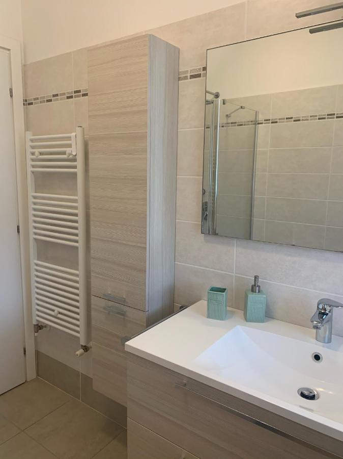 Le Noir Appartment Peschiera del Garda Buitenkant foto